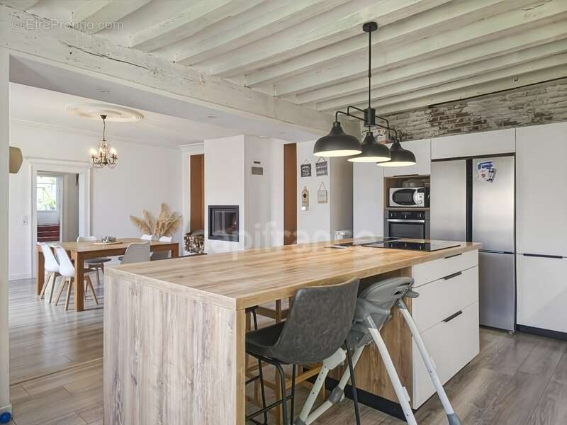 Maison à CONNERRE