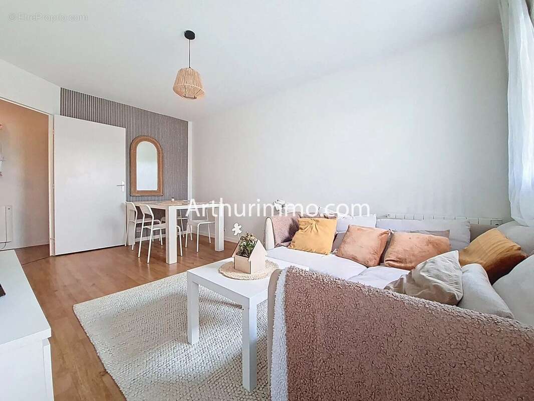 Appartement à BOISSY-SAINT-LEGER