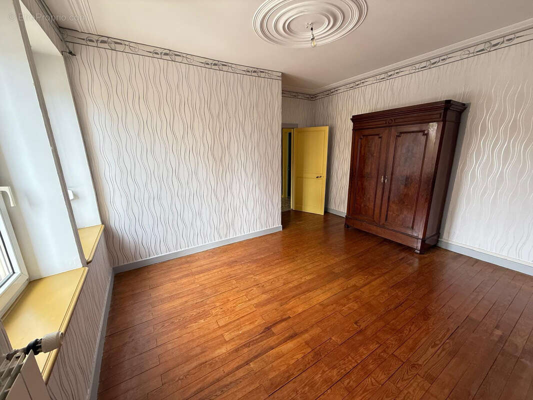 Maison à SAINTE-MARIE-AUX-CHENES