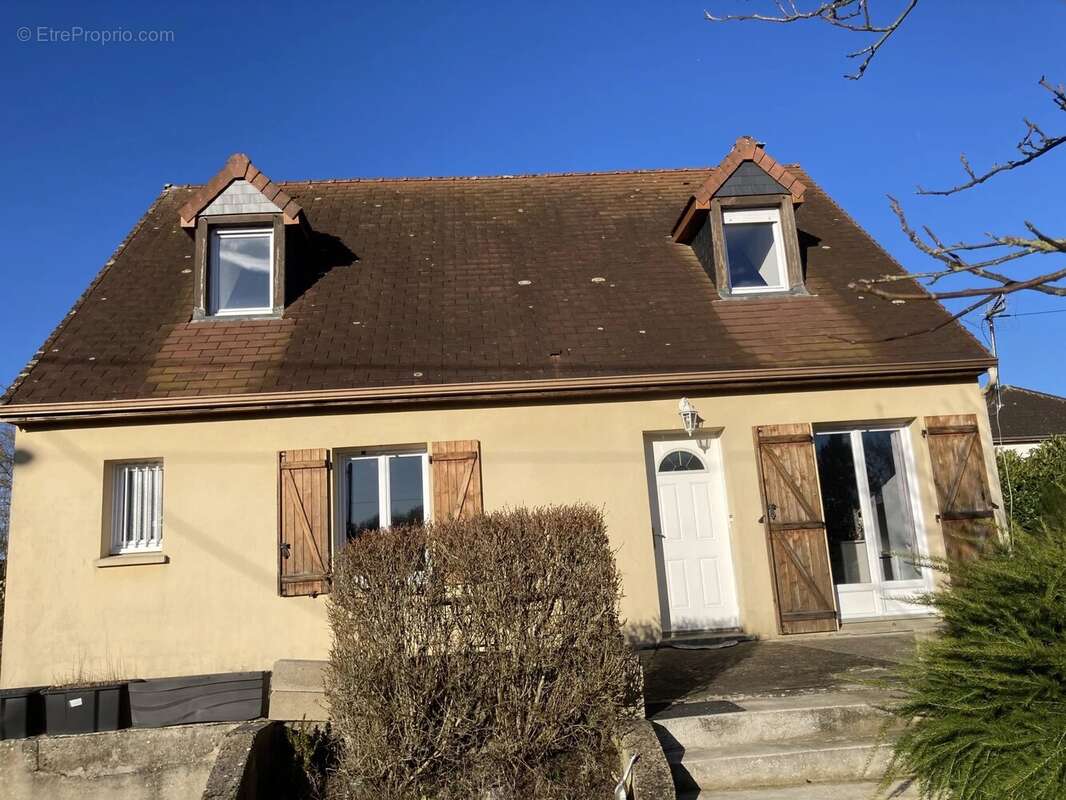 Maison à RAMBOUILLET