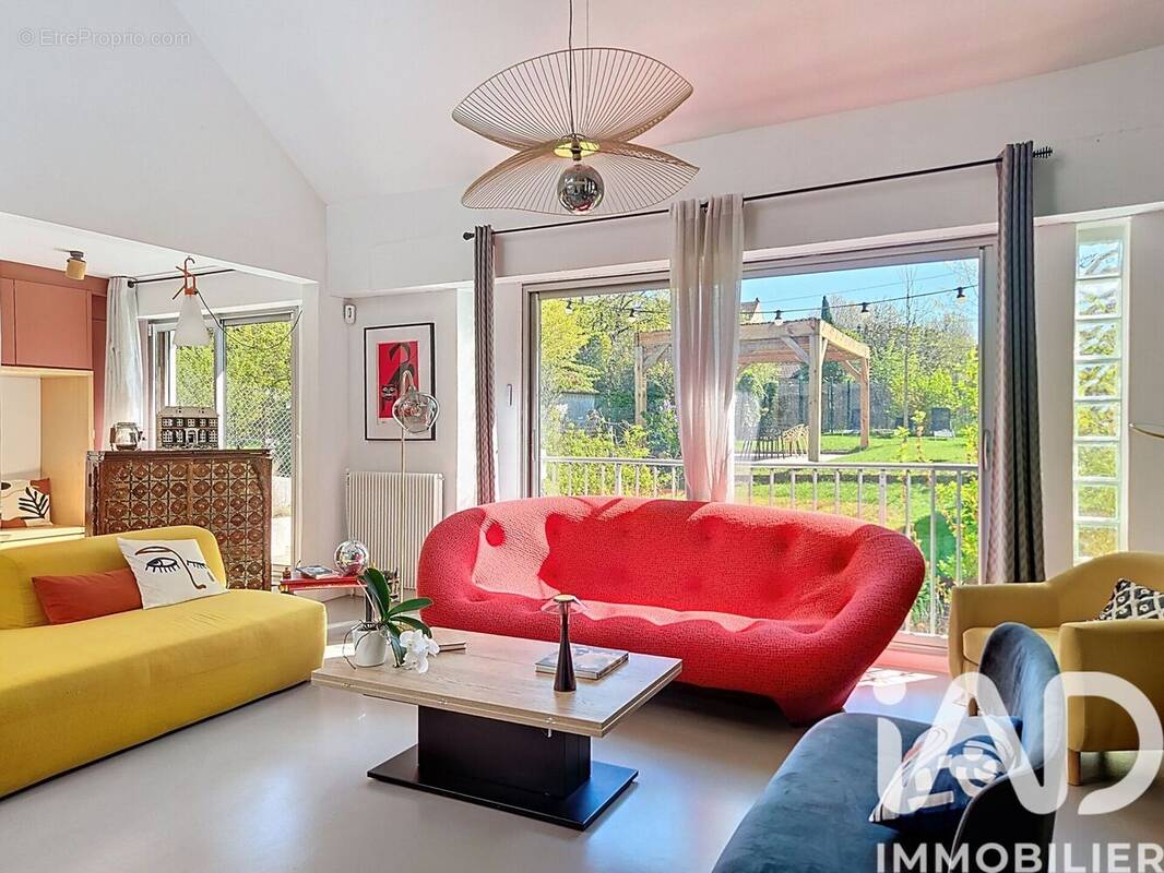 Photo 1 - Maison à L'HAY-LES-ROSES