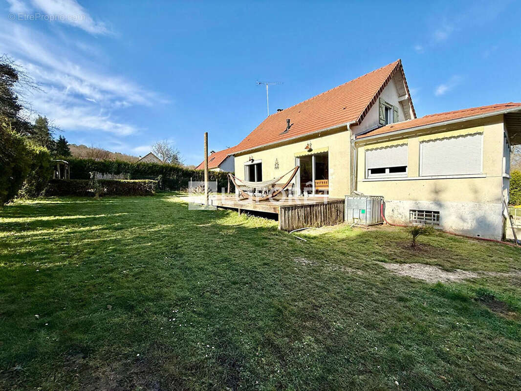 Maison à MILLY-LA-FORET