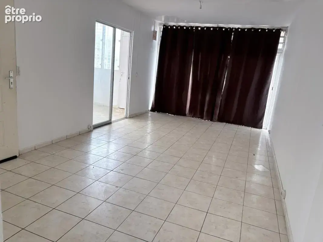 A VENDRE : Appartement T4 aux Abymes (97139) - photo 3