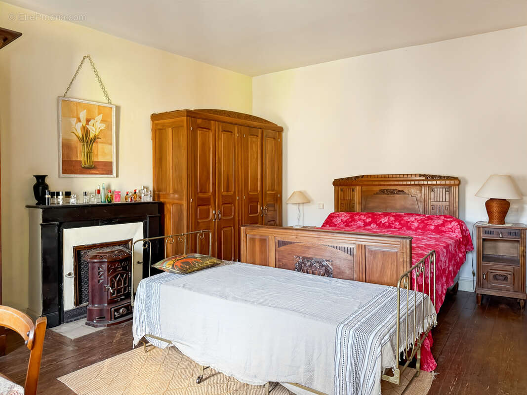 Maison à ANTRAIGUES-SUR-VOLANE