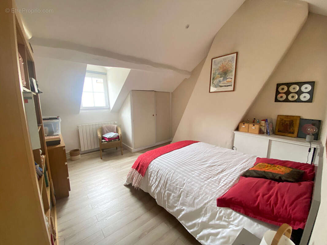 Maison à MONTLIGNON