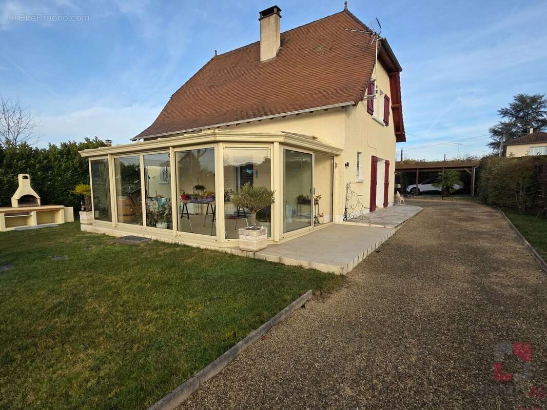 Maison à PRAYSSAC