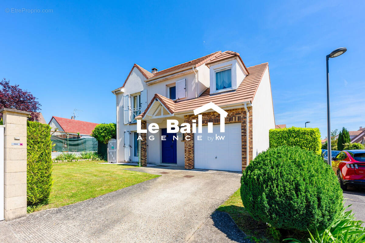 Maison à OSNY