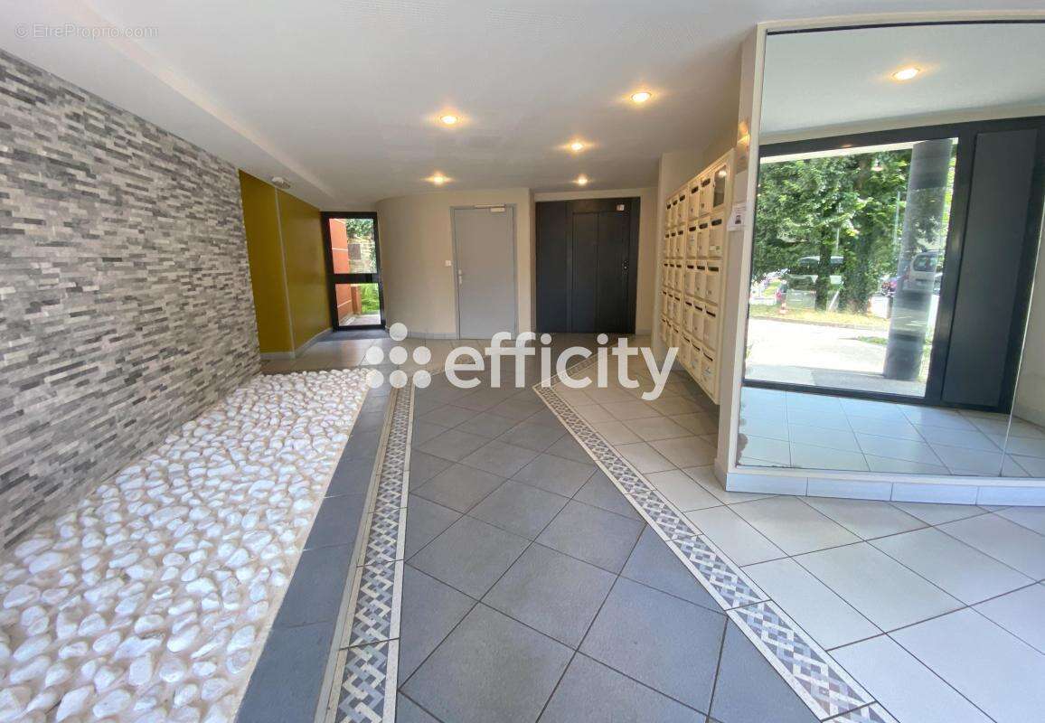 Appartement - photo 8