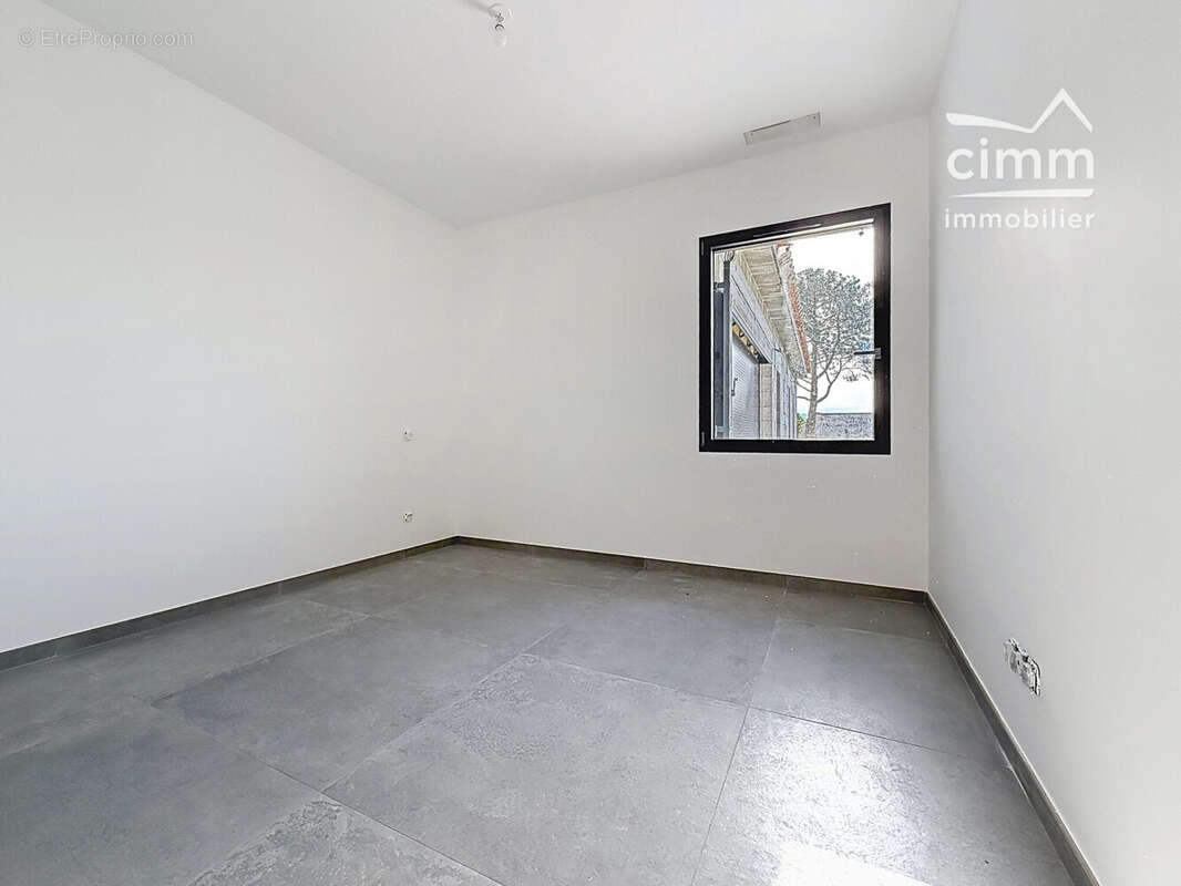 Maison 124 m² à Mazan  - photo 9