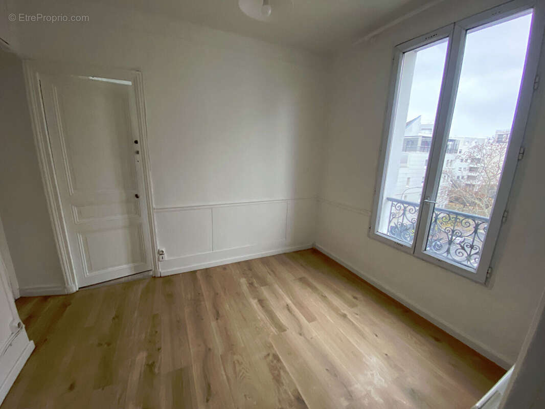 Appartement à CLICHY