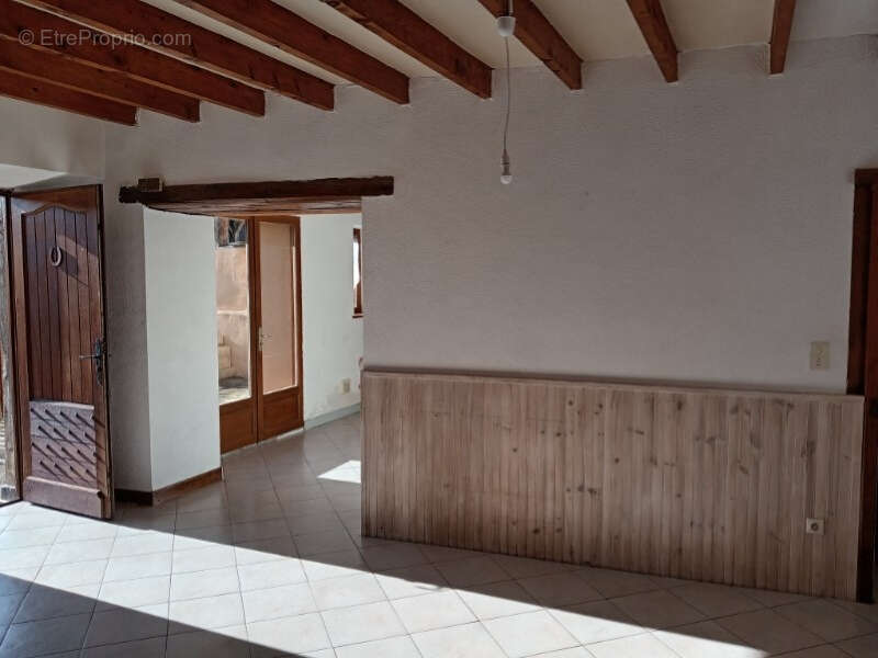 Maison à PRAT-BONREPAUX