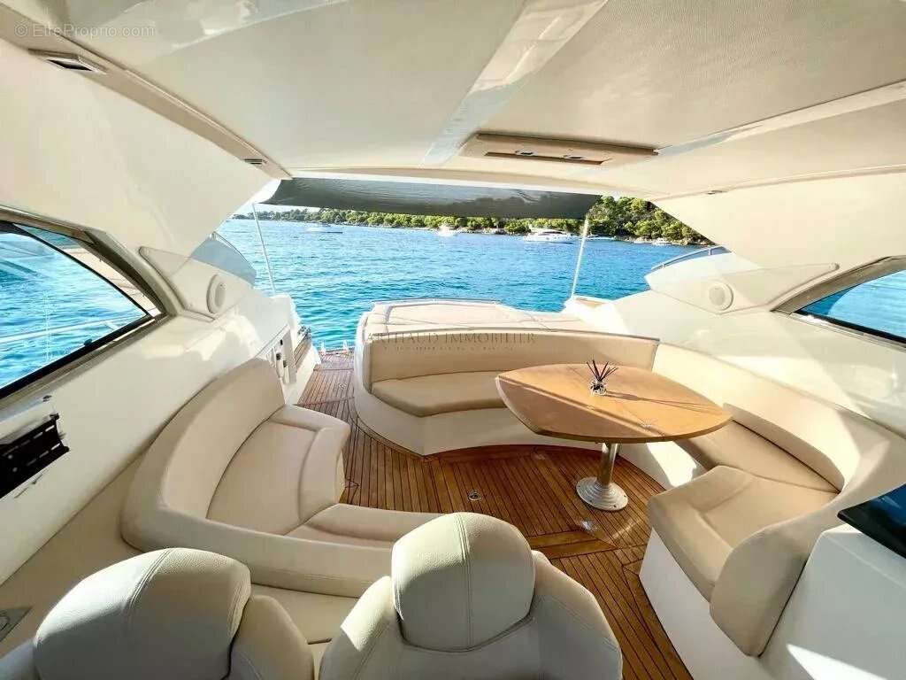 Yacht Sessa C52  Port Canto, Cannes - photo 3