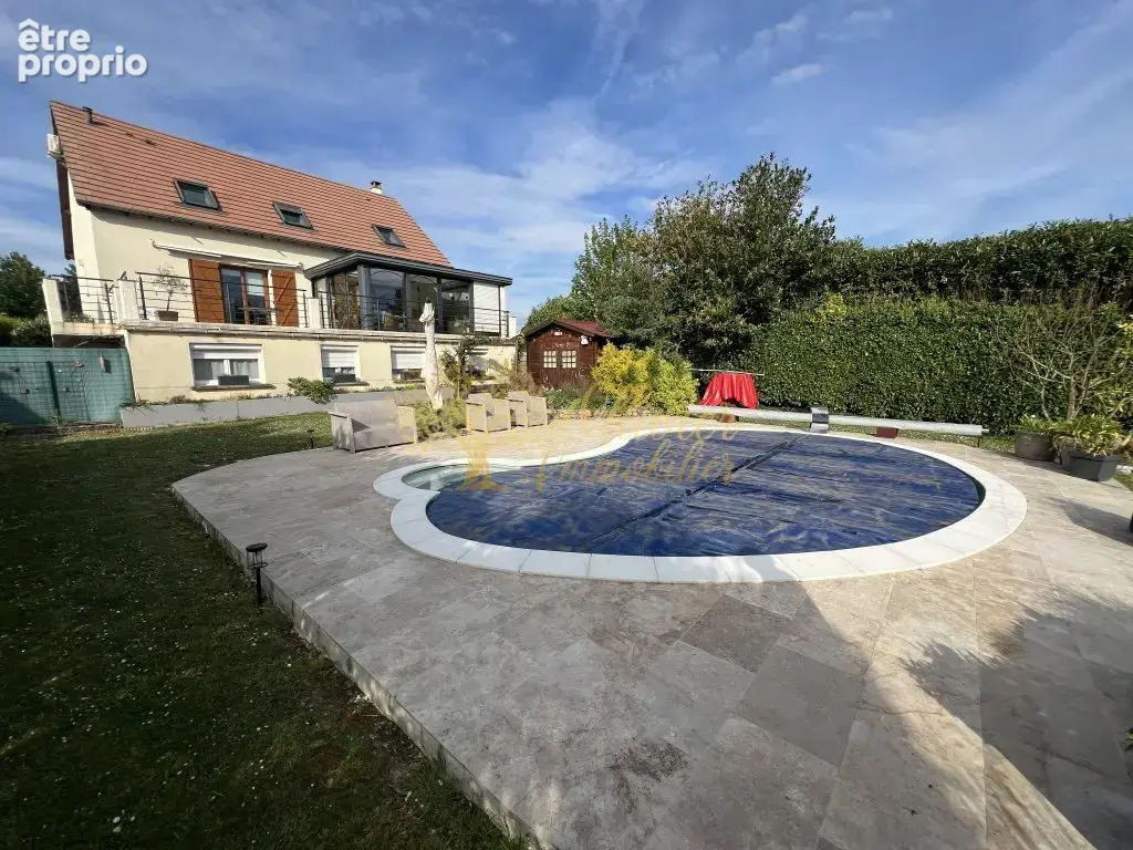 Pavillon familial avec piscine - photo 17