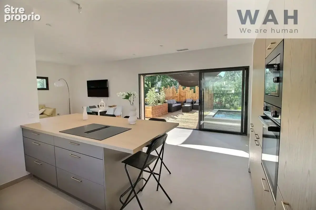 Vente villa 6 pieces, 5 chambres, garage, piscine - 34380 sa - photo 9