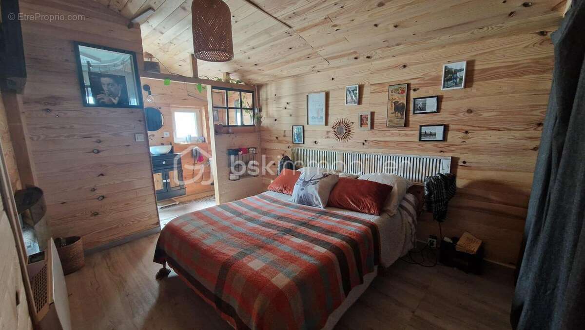 Maison de plain-pied avec beau terrain piscinable - photo 7
