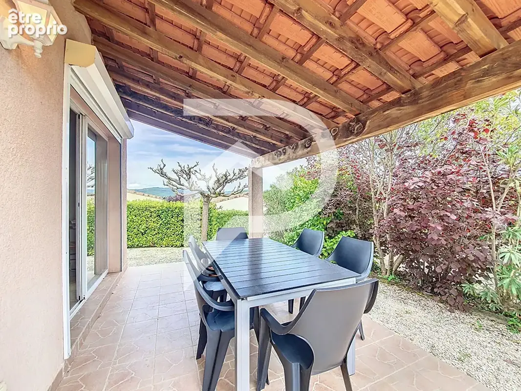 Maison + Village de Gîtes + Terrains constructibles à vendre Villeneuve De Berg 23 pièce(s) 575 m2 - photo 14
