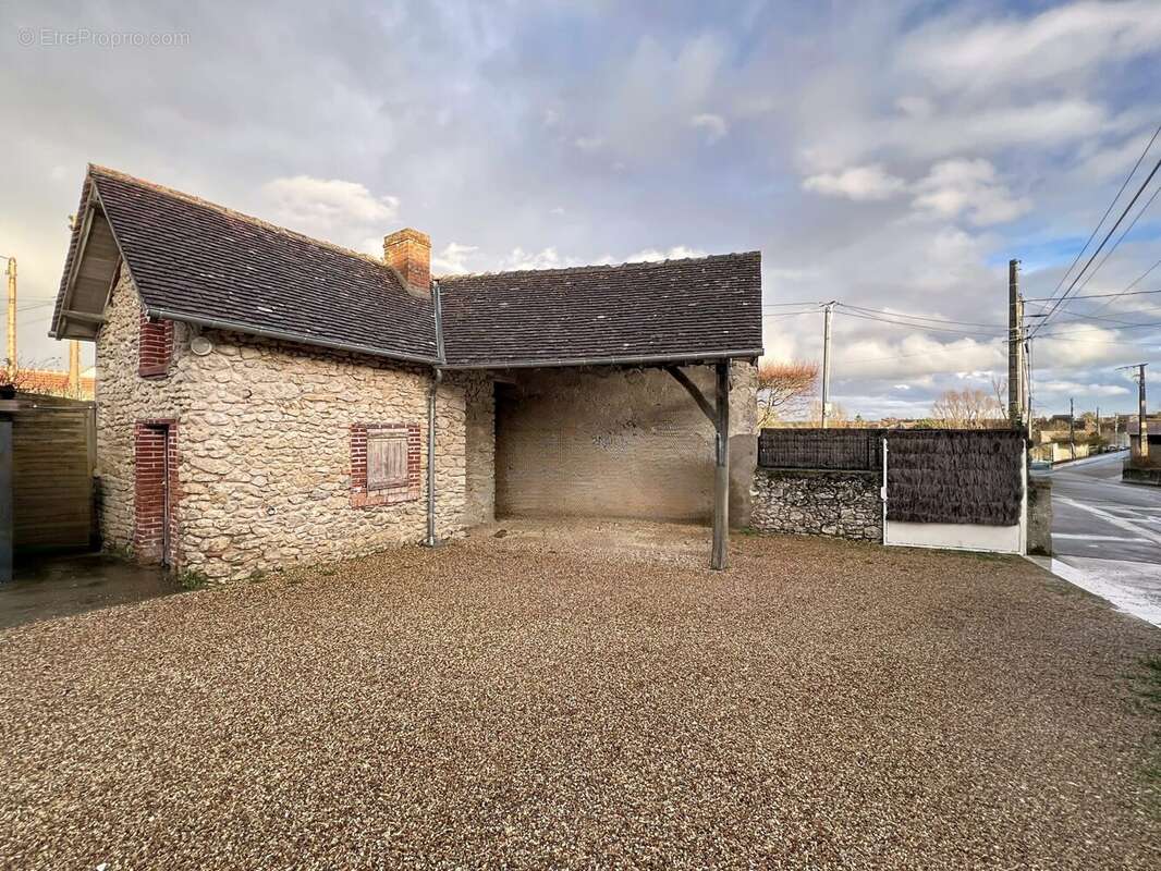 Maison à HUISSEAU-SUR-COSSON
