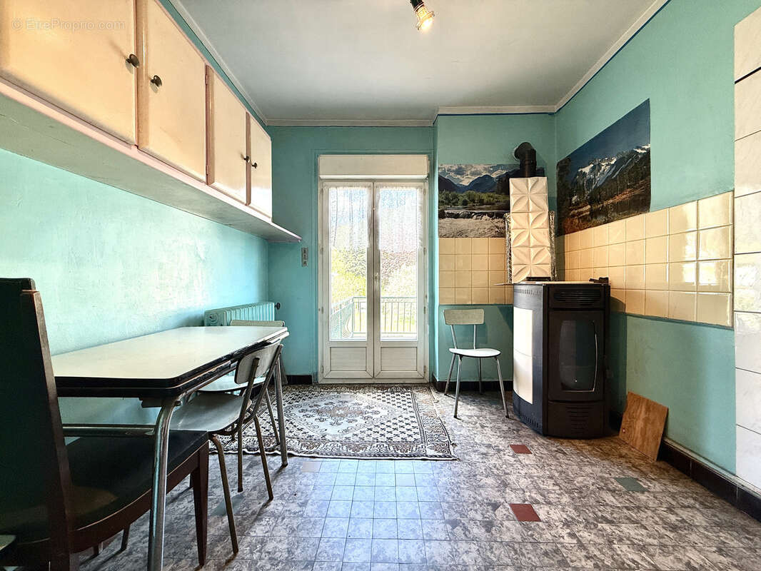 Maison à LIMONY