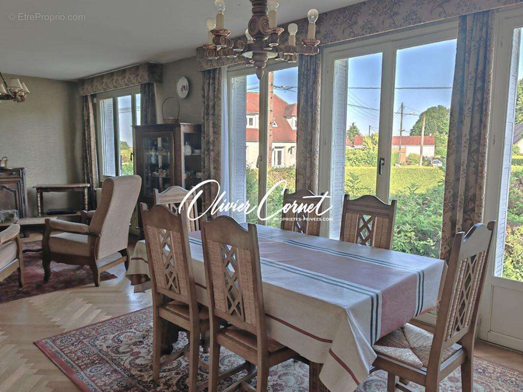 Maison à AUTHON-DU-PERCHE