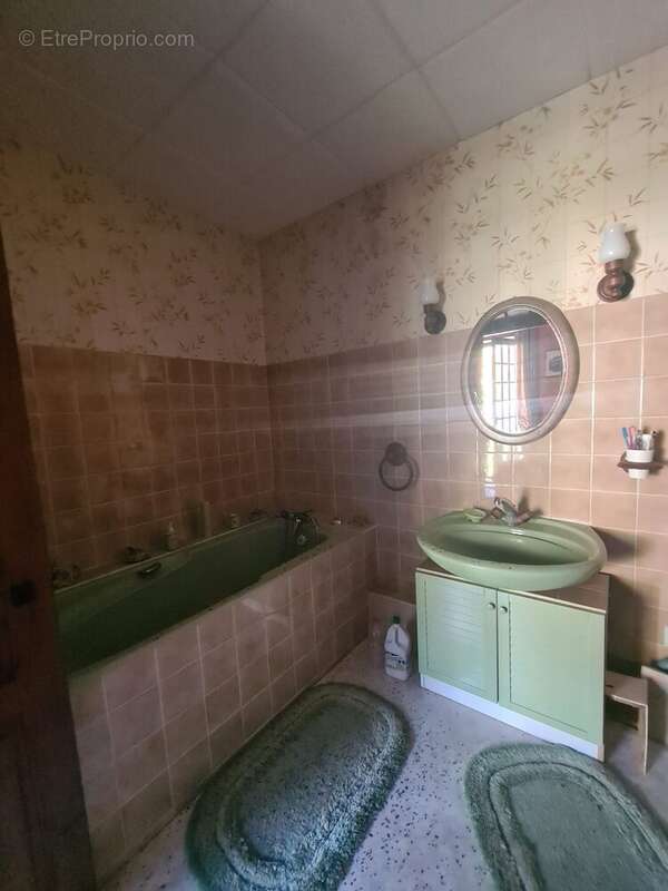 Maison à MOUTHIER-HAUTE-PIERRE