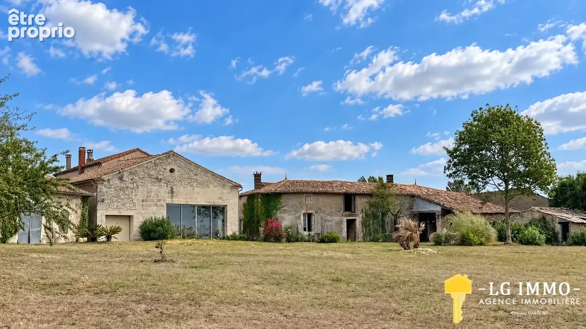 Photo Maison à Floirac au prix de 352 500€