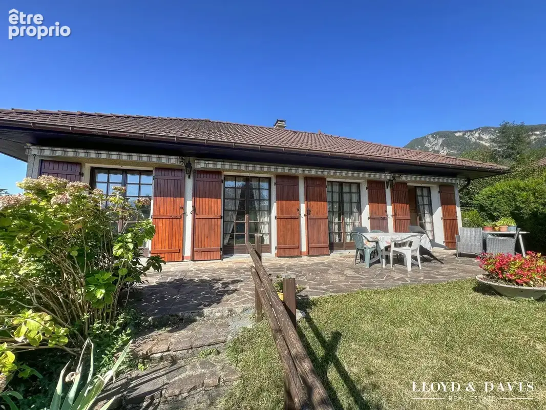 Maison 5 pièces 101 m² à vendre à Saint-Pierre-D'albigny (73250) - photo 2