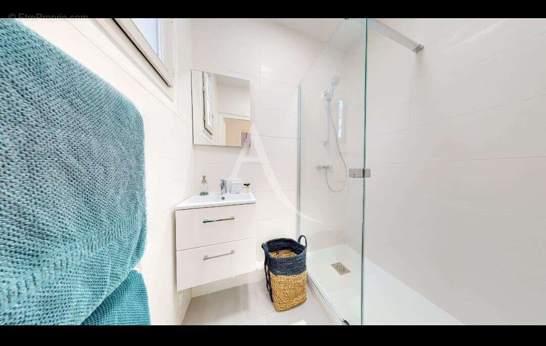 Maison à LE VESINET