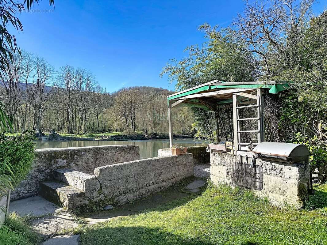 Maison à SALIES-DU-SALAT