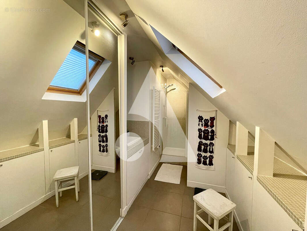 Maison à LA FRETTE-SUR-SEINE