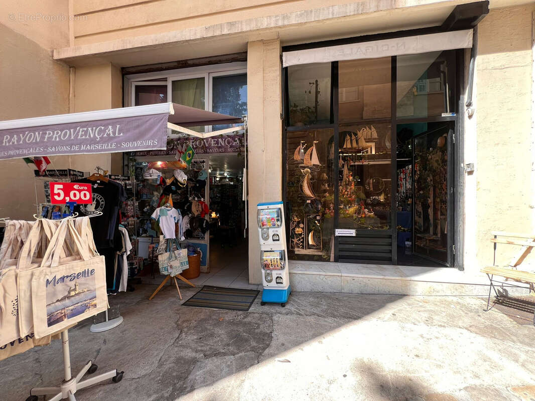 Commerce à MARSEILLE-2E