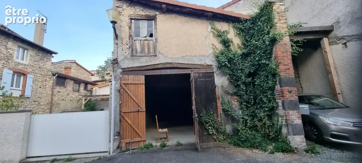 Maison à CHAURIAT