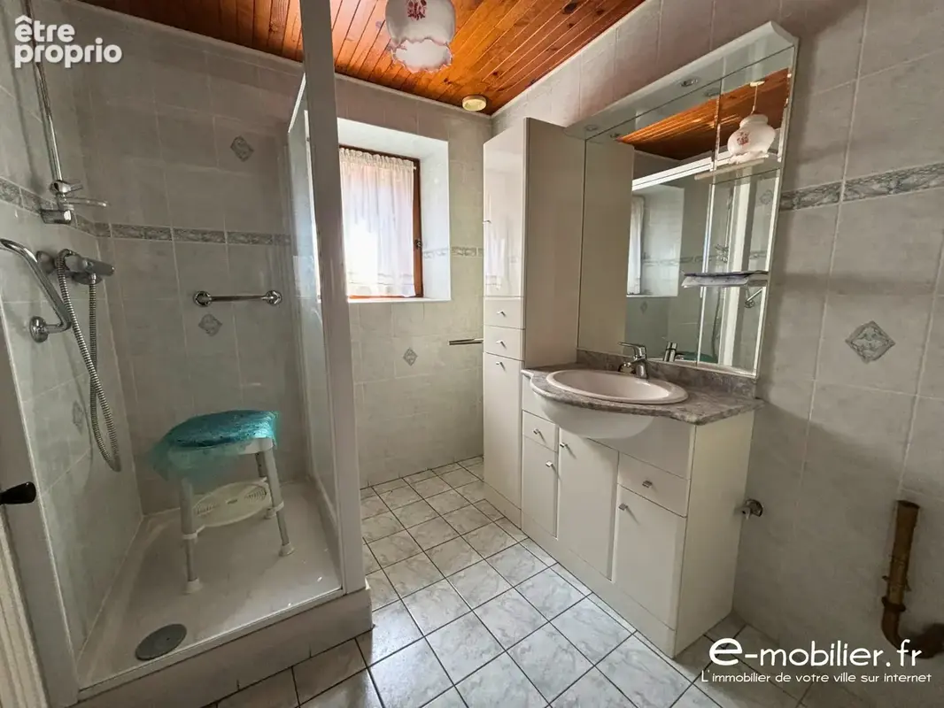 Maison 110 m² à Cevins  - photo 4