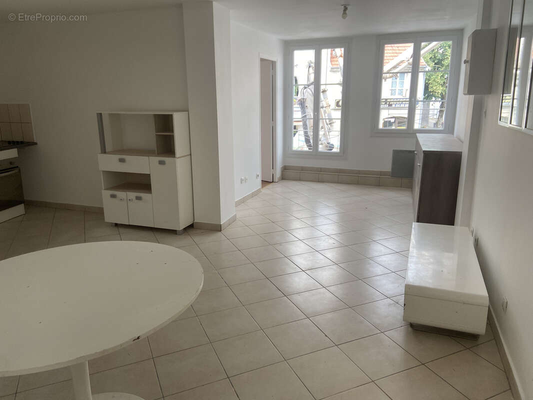 Appartement à DAMMARTIN-EN-GOELE