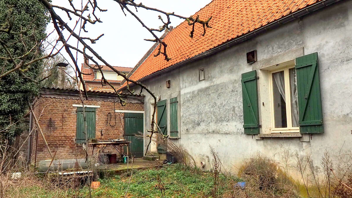 Maison à PERNOIS