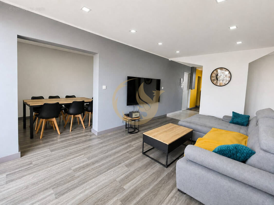 Appartement à BILLERE