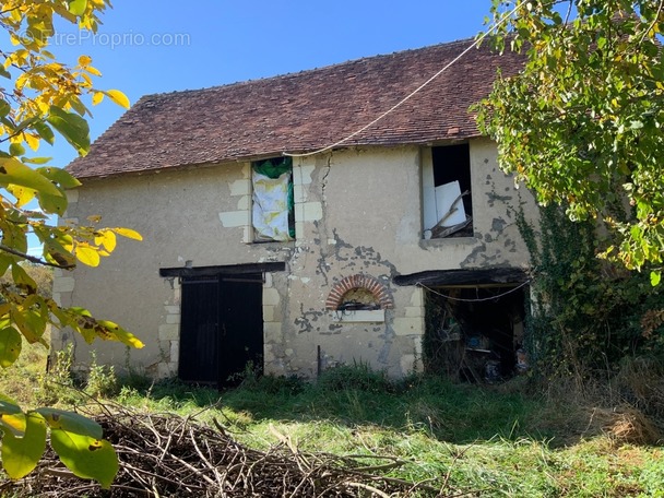 Maison à NEONS-SUR-CREUSE