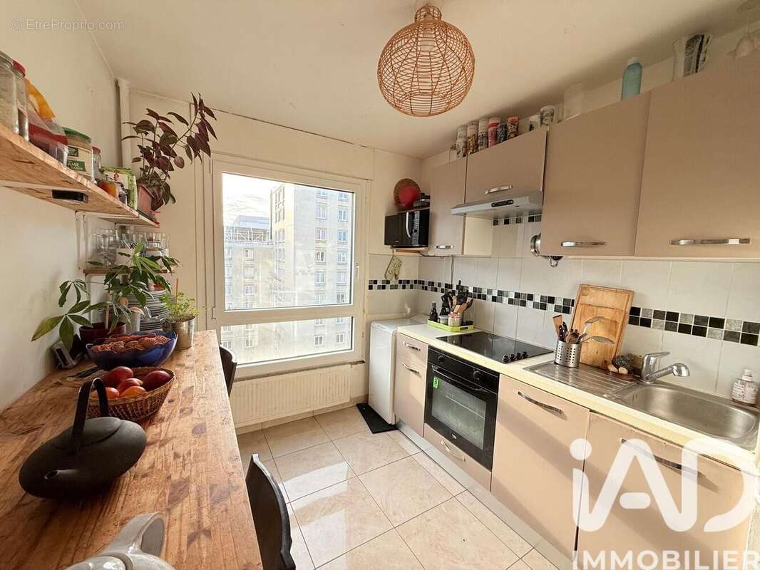 Photo 3 - Appartement à PARIS-19E