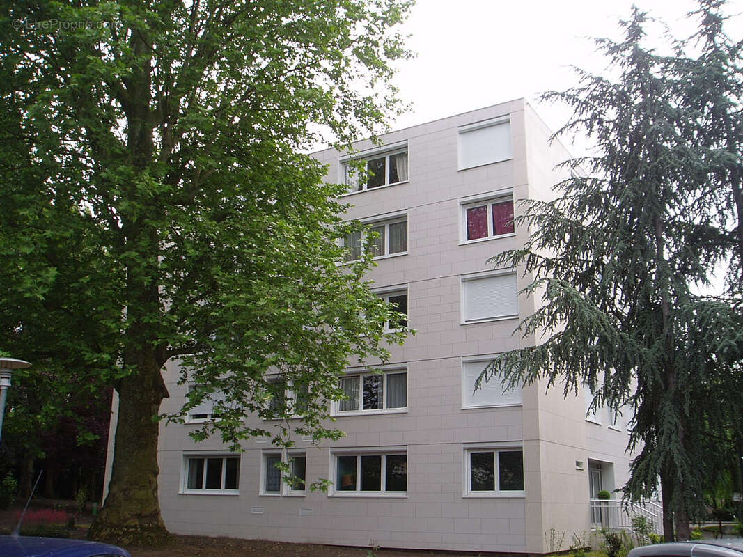 Appartement à L&#039;ISLE-ADAM