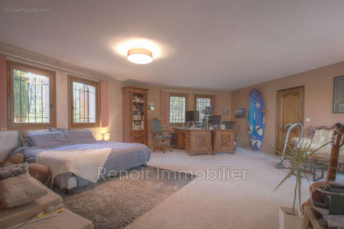 Maison à LA COLLE-SUR-LOUP