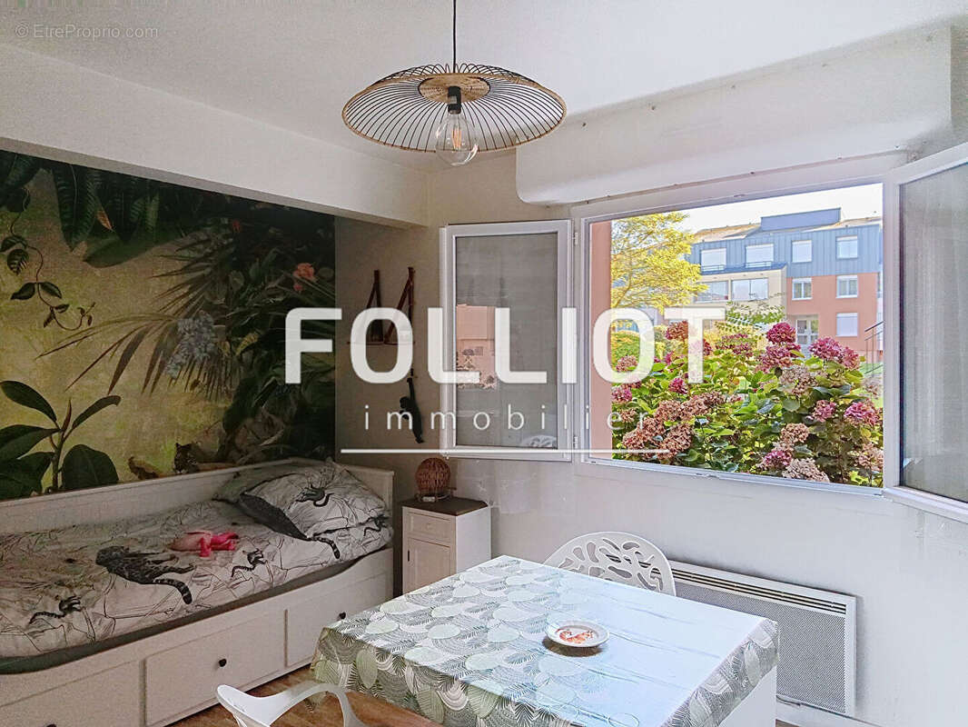 Appartement à COURSEULLES-SUR-MER