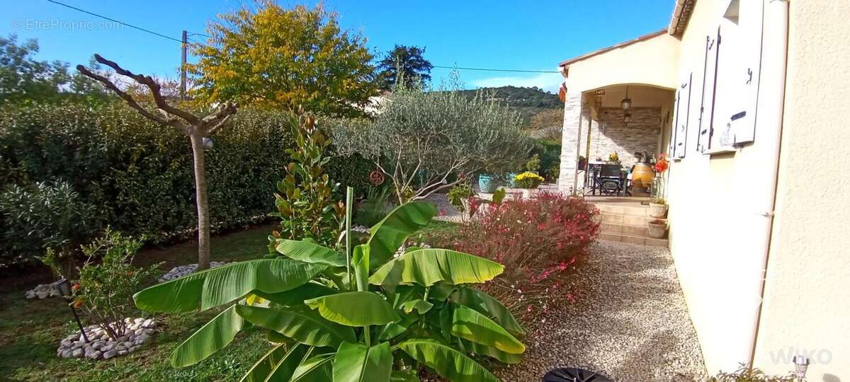 Maison à SAINT-AMBROIX