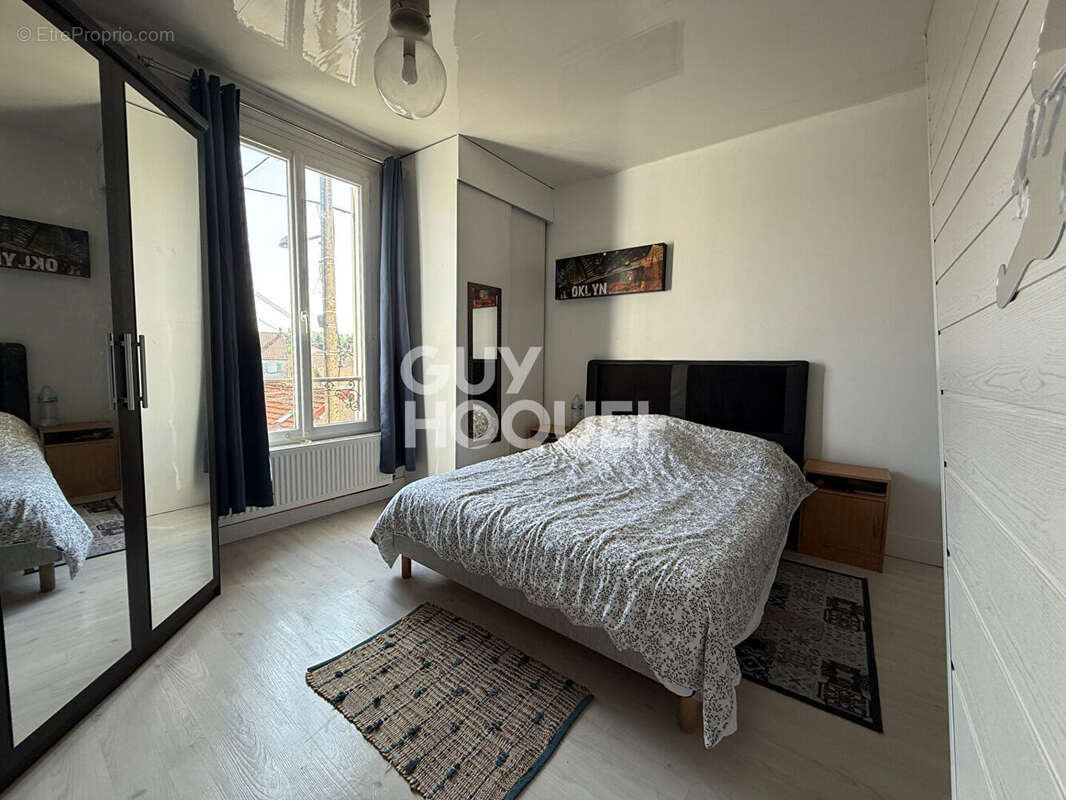 Maison à GRETZ-ARMAINVILLIERS