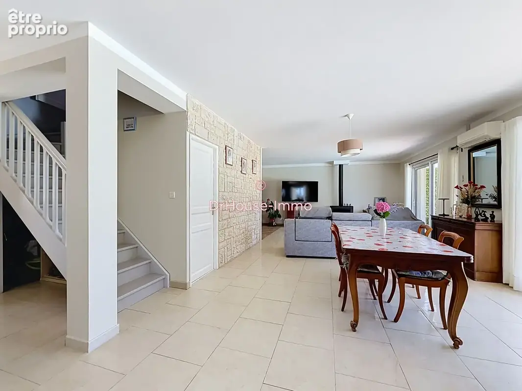 Maison 5 pièces 126 m² à vendre à Lisle (24350) - photo 13