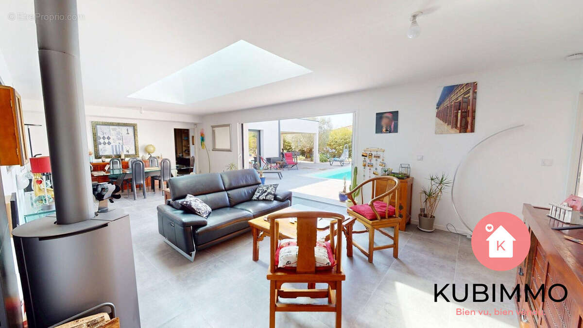Maison 230 m² à Talmont-Saint-Hilaire  - photo 5