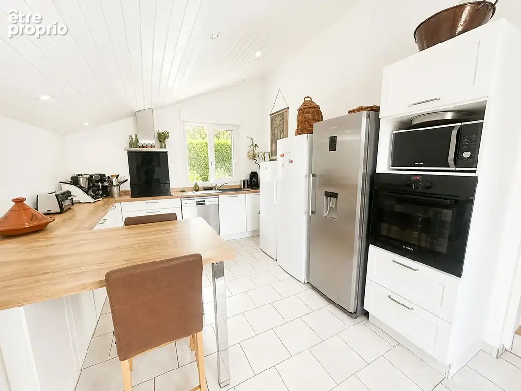 Ensemble immobilier (150 m²) à SALLES - photo 8