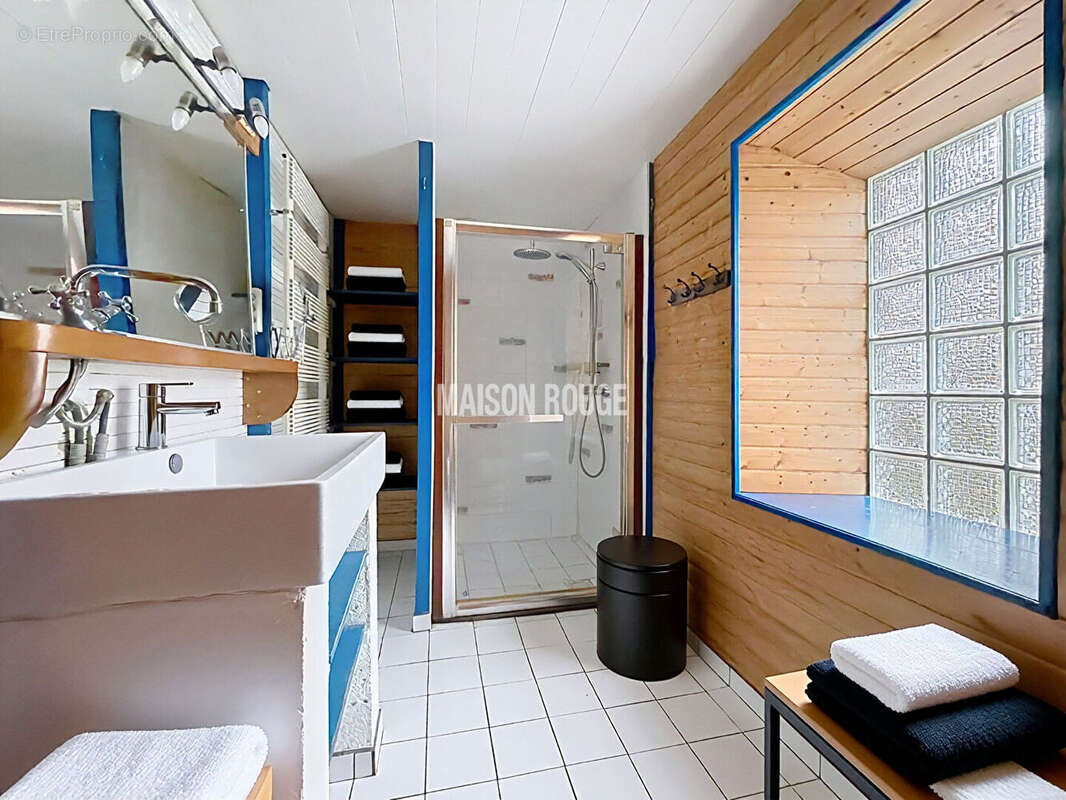 Maison atypique - Vie de plain-pied avec vue dégagée - Maison avec atelier  habitable - Langueux - photo 11