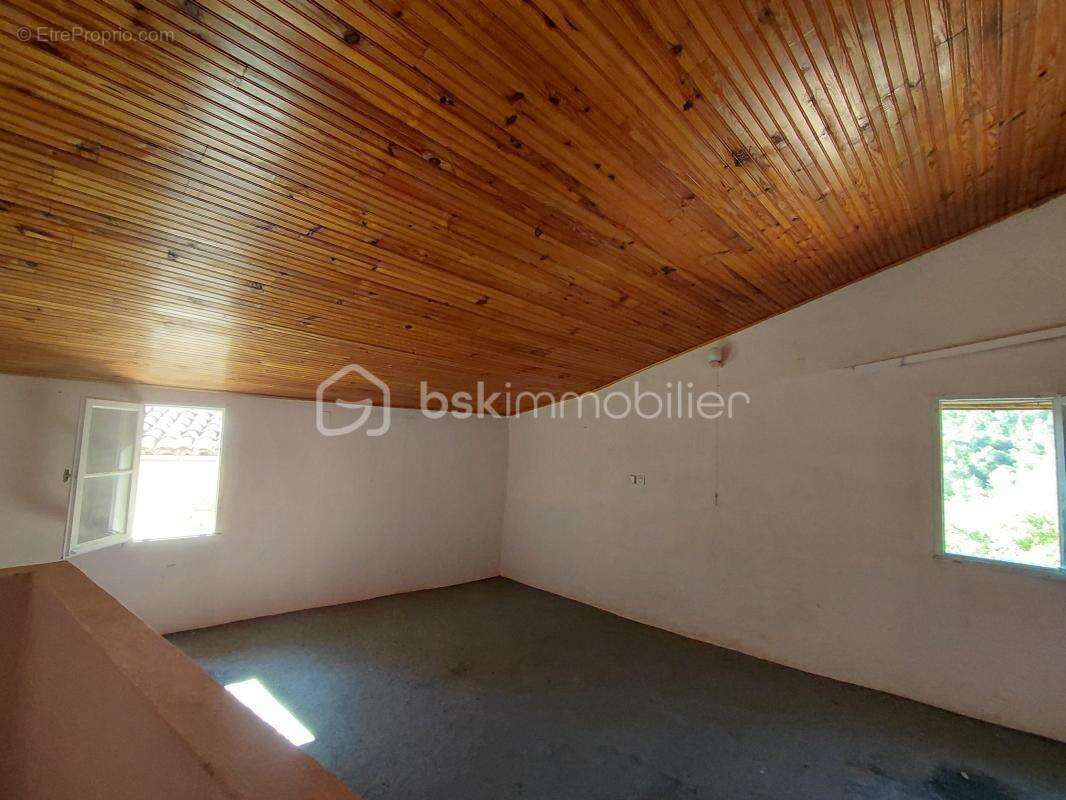 Investissement patrimonial rentable & Maison de famille au cœur de la Provence - photo 12