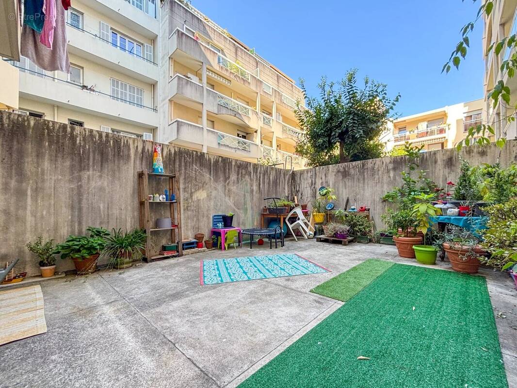 RIQUIER: 3 pièces avec superbe terrasse - photo 3