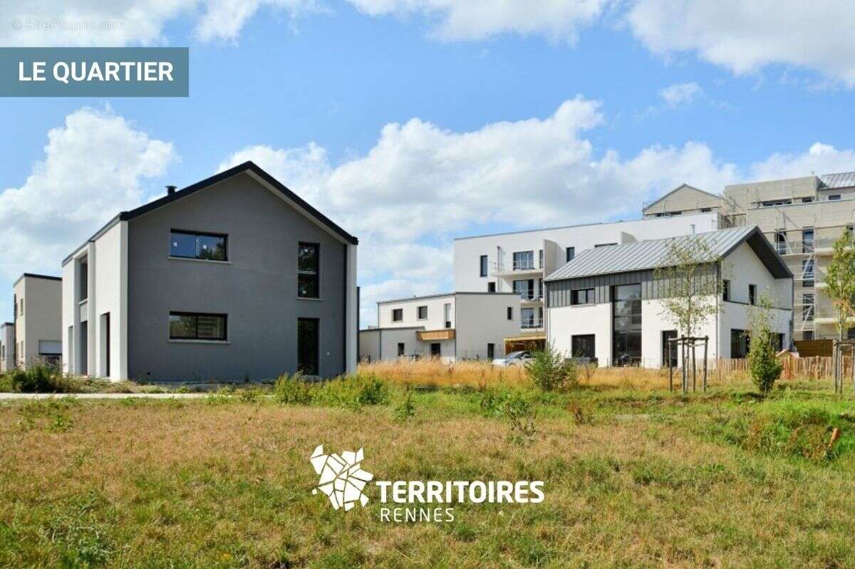 Terrain à VERN-SUR-SEICHE