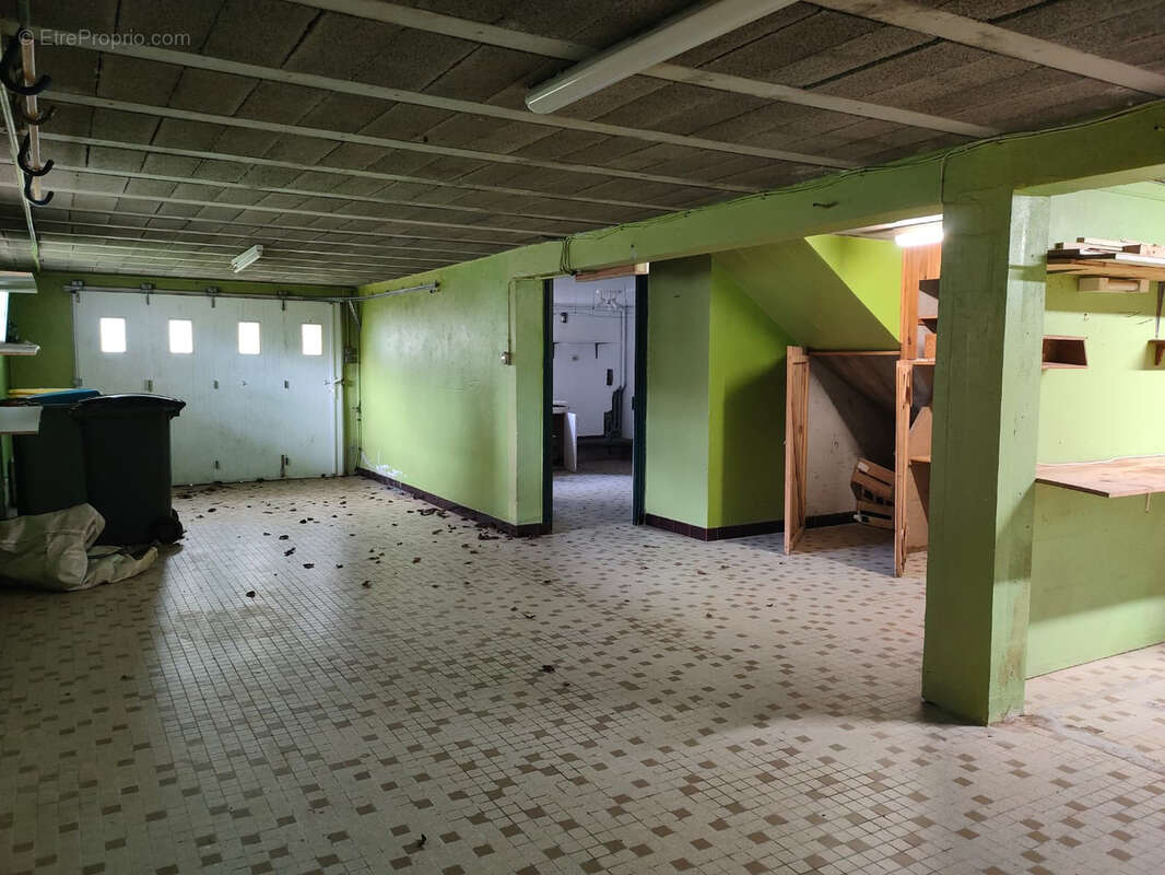 Maison à SAINT-THONAN